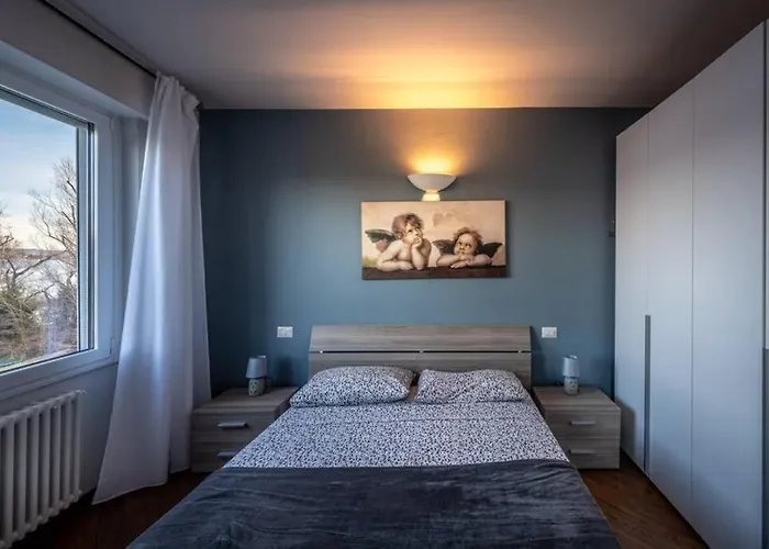 펜션 La Finestra Sul *